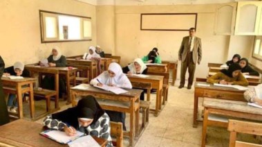 معلم فصل...أرشيفية