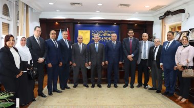 جانب من توقيع البروتوكول بين جامعة الإسكندرية ومصلحة الجمارك