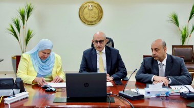 وزير التربية والتعليم يتابع سير العمل بلجان امتحانات الثانوية