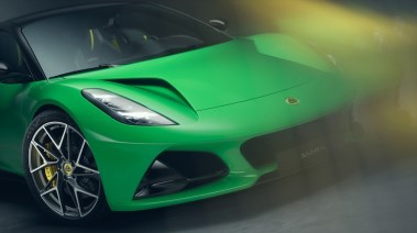 سيارة لوتس إميرا 2026