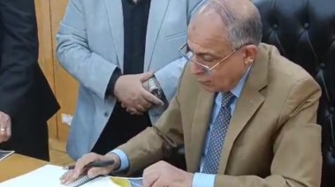 محافظ المنيا يعتمد نتيجة الشهادة الإعدادية