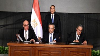 توقيع عقود مشروع مدينة جريان 