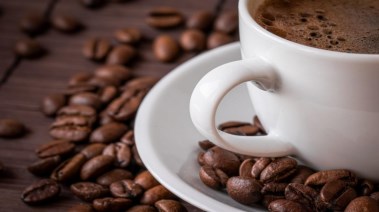 كميات من حبوب القهوة
