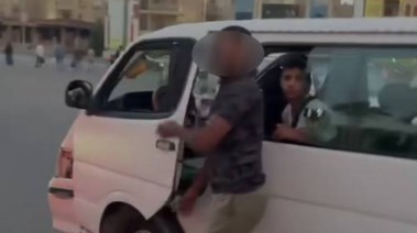 المتهم بالسير عكس الإتجاه