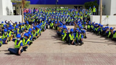 طلاب مدرسة وي للتكنولوجيا التطبيقية