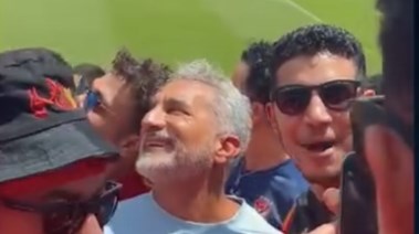باسم يوسف مع جماهير الأهلي