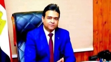 الدكتور عمرو دويدار وكيل وزارة الصحة بسوهاج 
