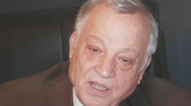 الكاتب الصحفي الراحل محمد عبد المنعم