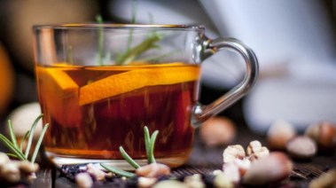 مشروبات تساعد على الهضم- تعبيرية 
