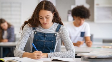 طلاب الثانوية العامة- تعبيرية