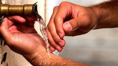 كيفية وضوء ذوي الهمم لأداء الصلاة