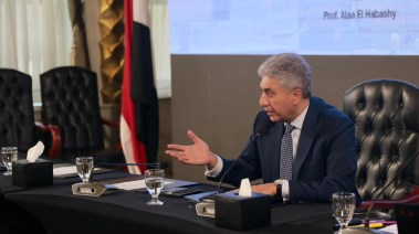 وزير السياحة والأثار شريف فتحي