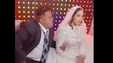 جانب من زواج فتاة من عريس متلازمة داون