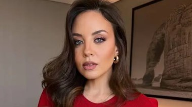 الفنانة مريم الخشت
