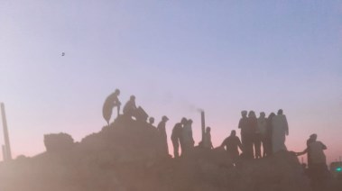حادث انهيار مدخنة مصنع طوب بالصف