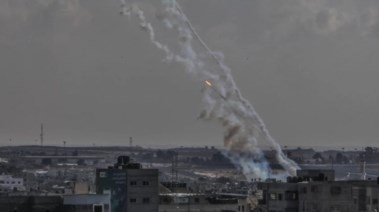 انفجارات عنيفة تهز تل أبيب