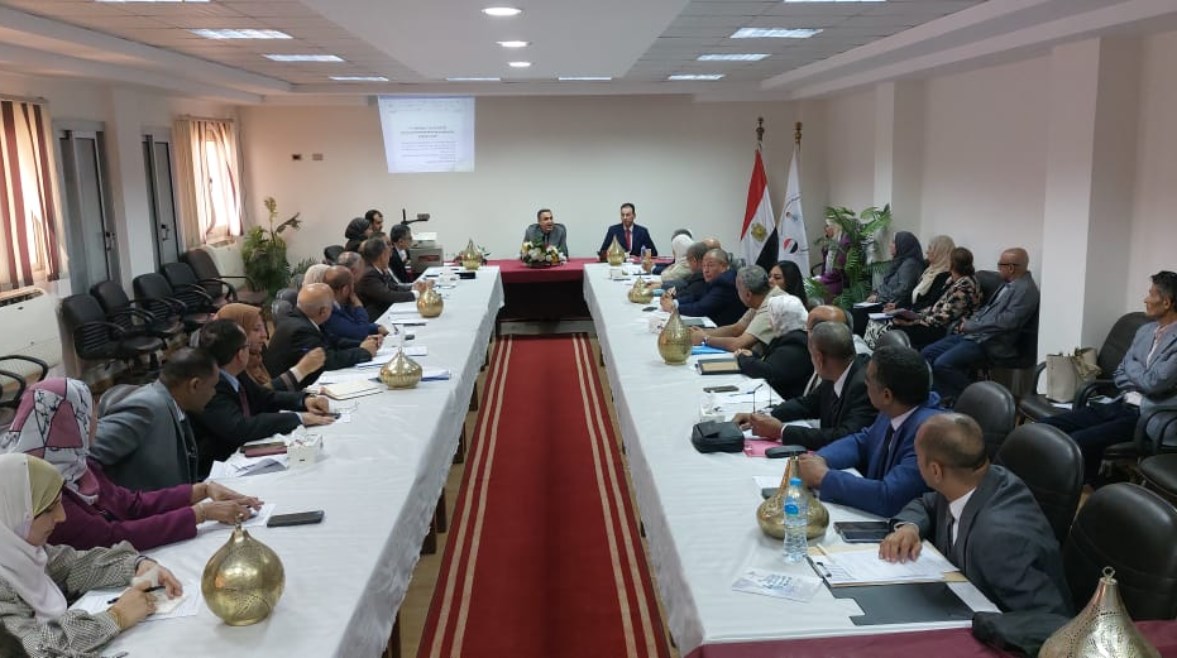 جانب من اجتماع الهيئة العامة للخدمات البيطرية جانب من اجتماع الهيئة العامة للخدمات البيطرية