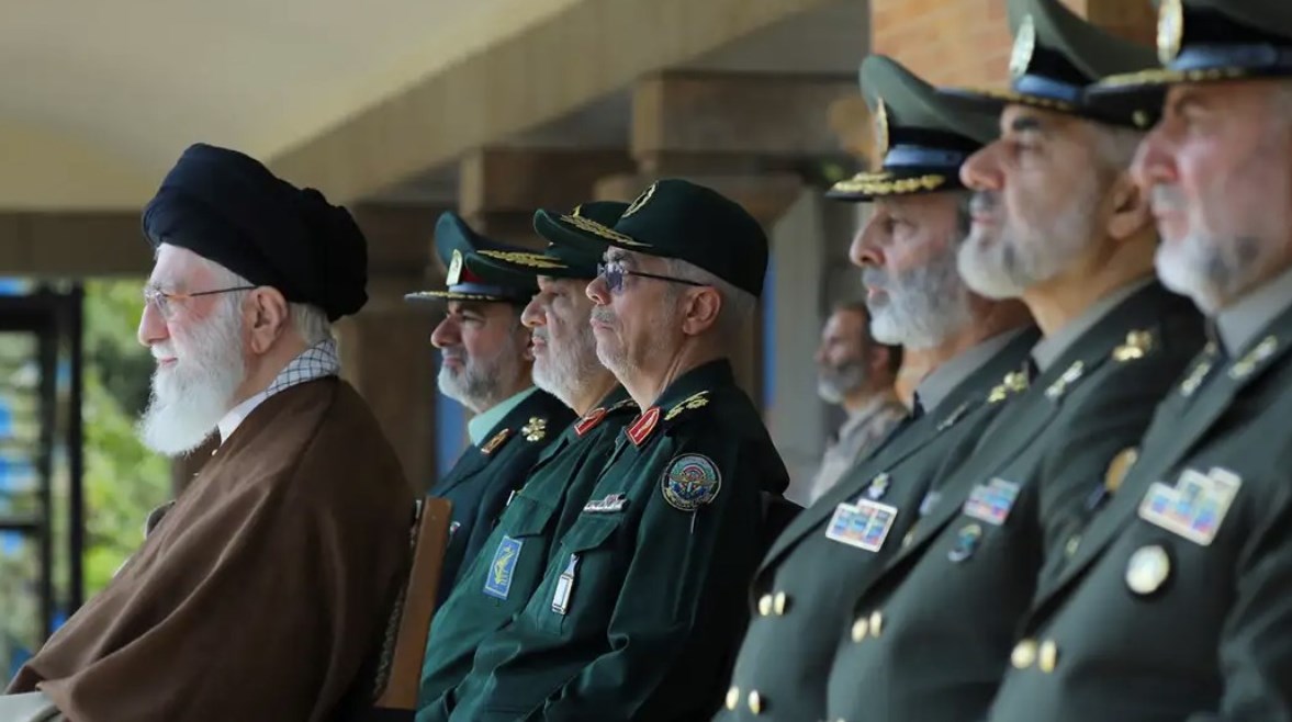 القادة الإيرانيين الذين قُتلوا في القصف الإسرائيلي القادة الإيرانيين الذين قُتلوا في القصف الإسرائيلي