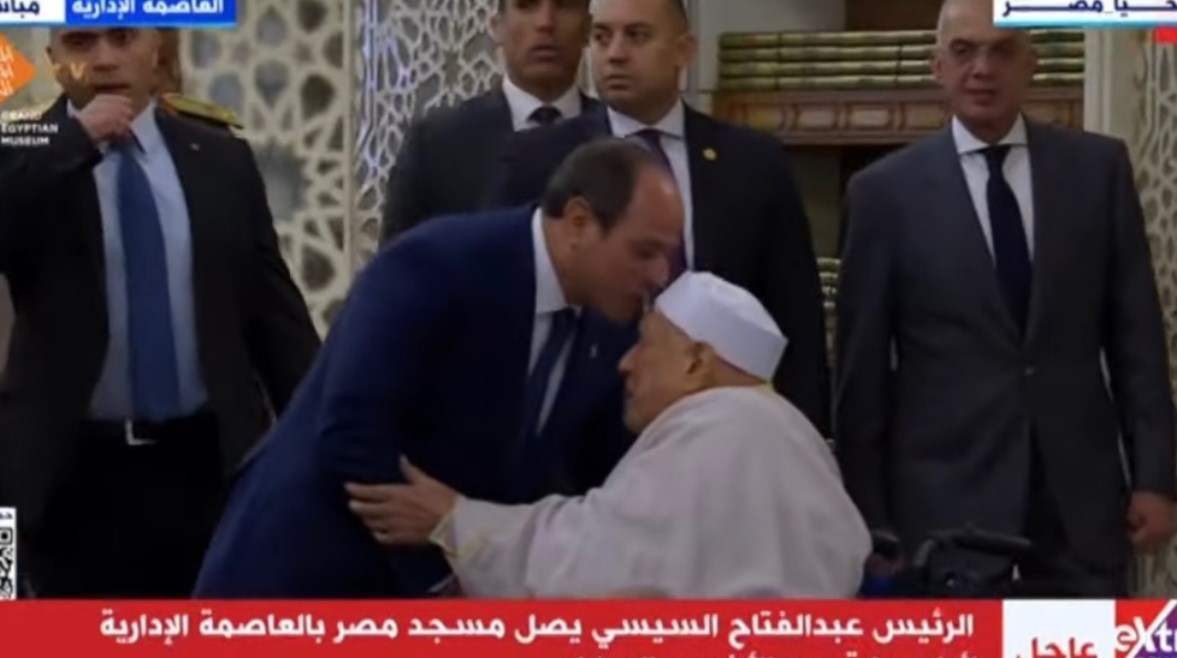 الرئيس السيسي والدكتور أحمد عمرو هاشم الرئيس السيسي والدكتور أحمد عمرو هاشم