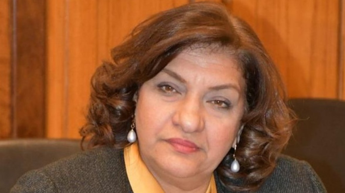 النائبة إيفلين متى النائبة إيفلين متى