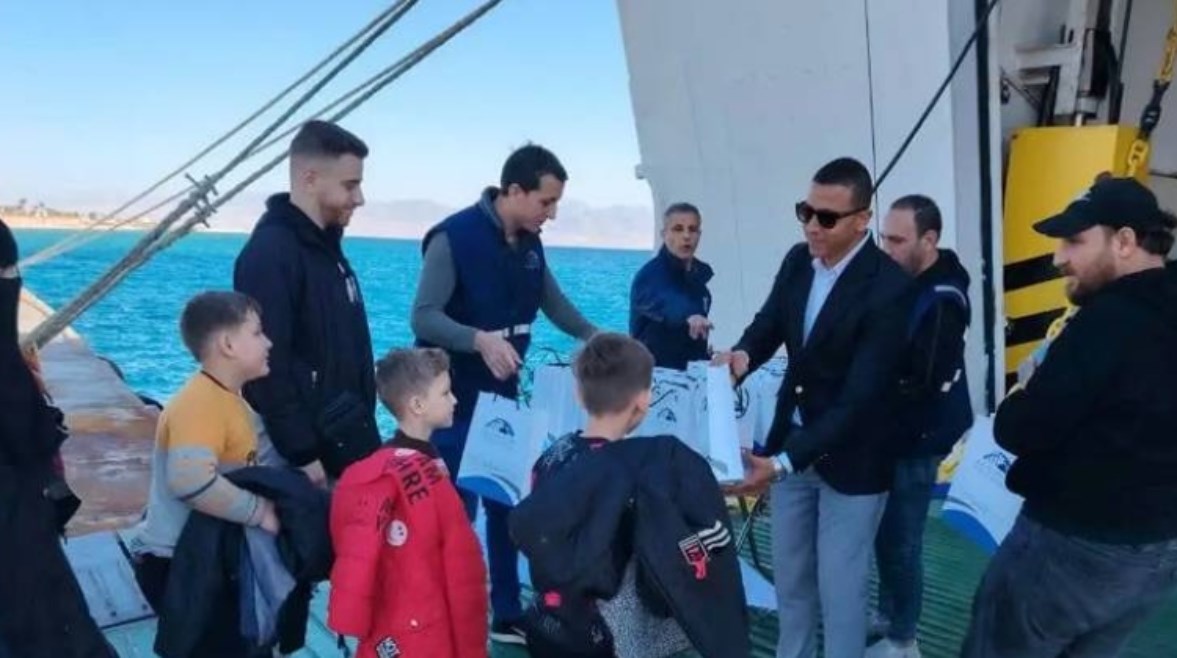 إحدى رحلات مغادرة السوريين عبر ميناء نويبع إحدى رحلات مغادرة السوريين عبر ميناء نويبع