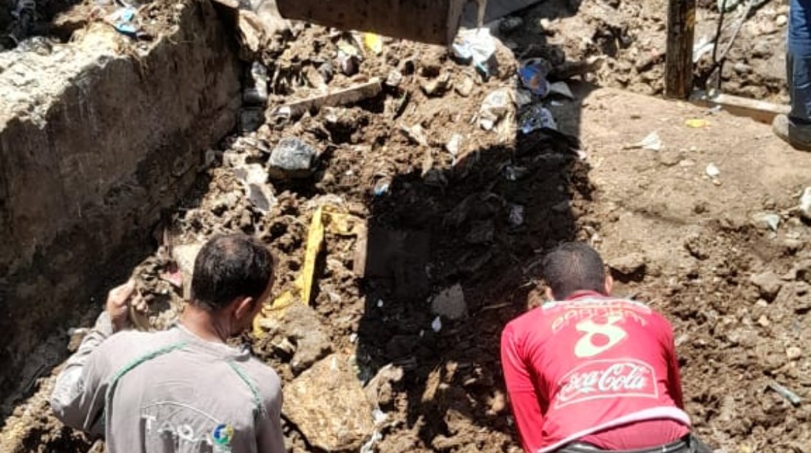 المنيا تنجح في السيطرة على كسر بماسورة غاز طبيعي المنيا تنجح في السيطرة على كسر بماسورة غاز طبيعي