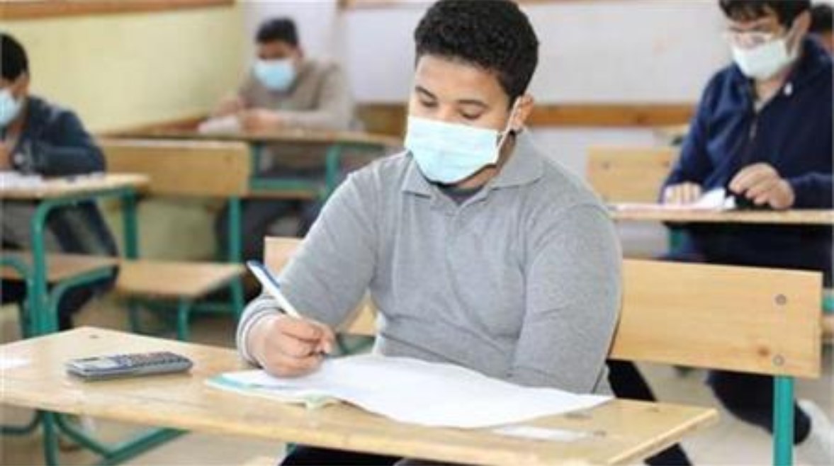 طلاب الشهادة الإعدادية طلاب الشهادة الإعدادية