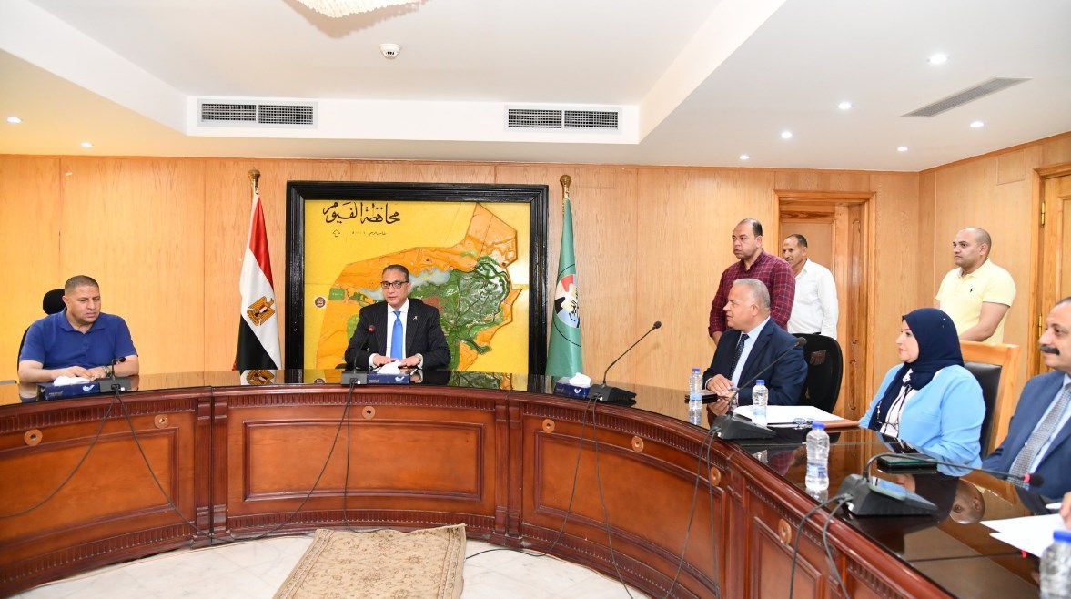 محافظ الفيوم يعتمد نتيجة الشهادة الإعدادية محافظ الفيوم يعتمد نتيجة الشهادة الإعدادية
