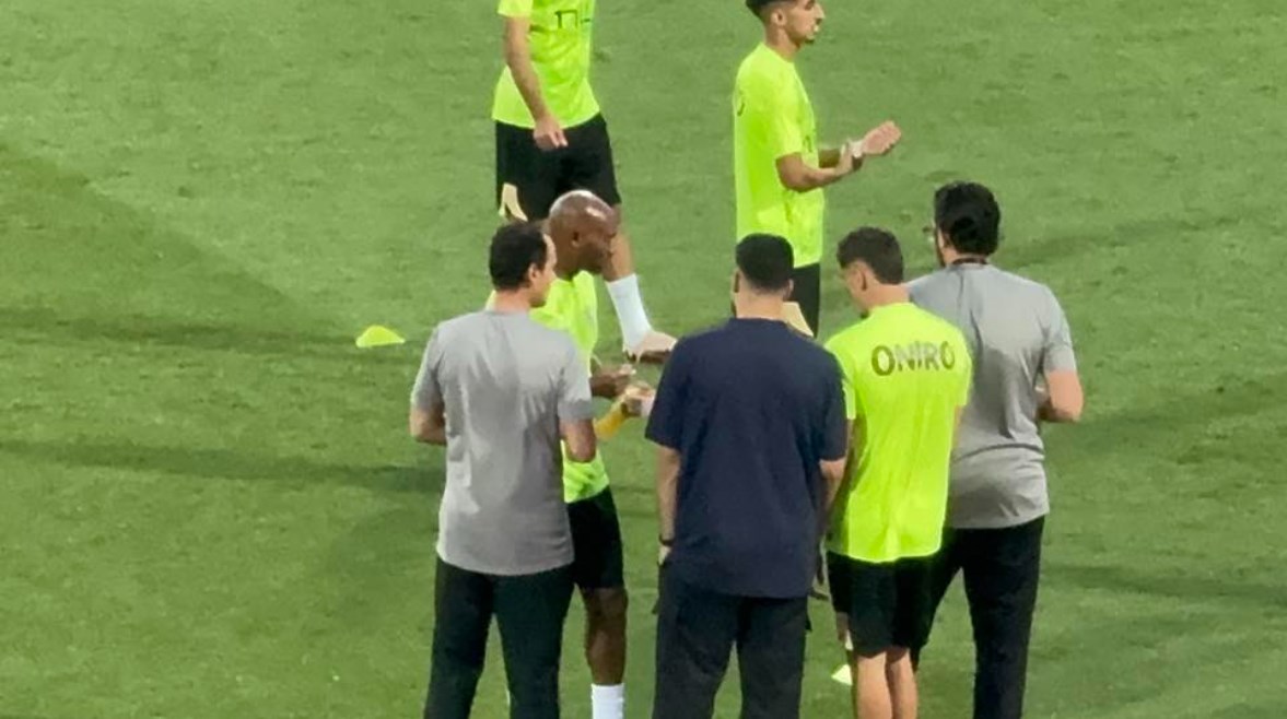 صور من المباراة صور من المباراة