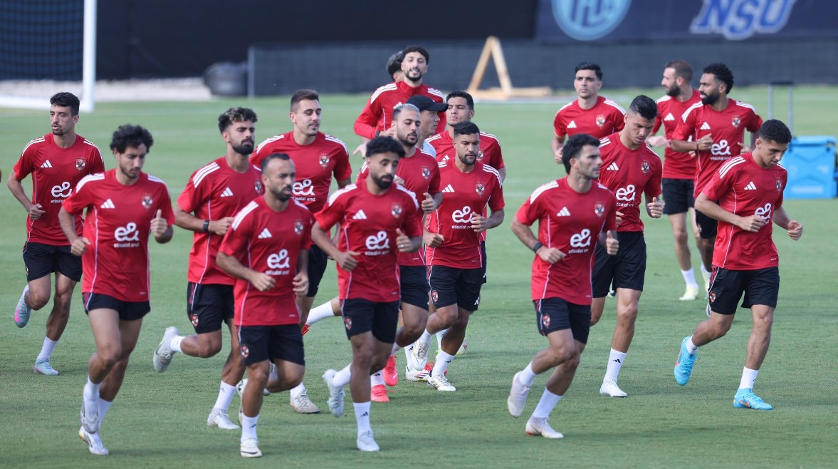 تدريبات فريق الأهلي من أمريكا تدريبات فريق الأهلي من أمريكا