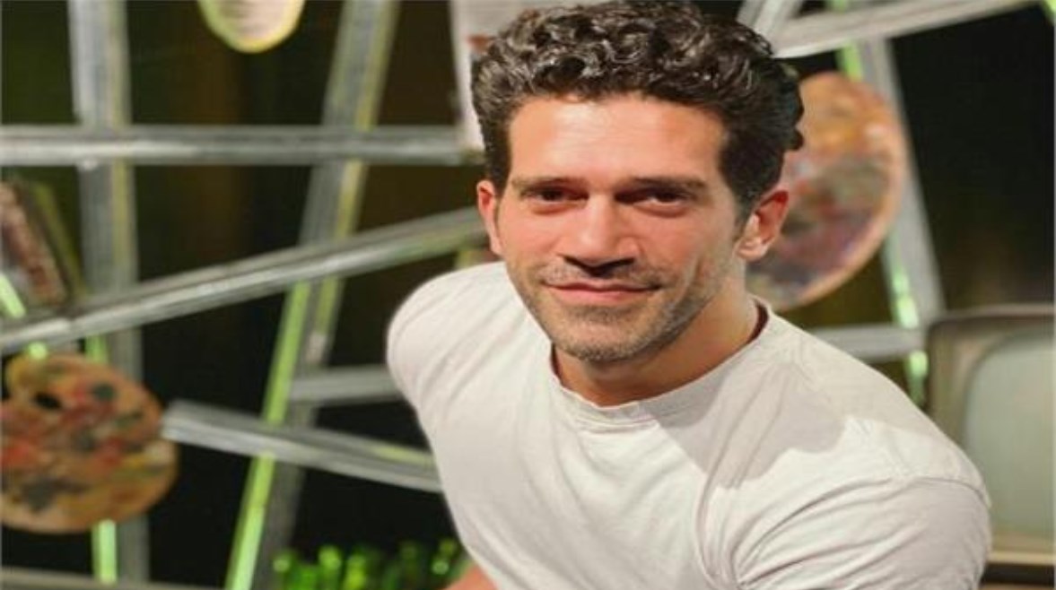 الفنان أحمد مجدي 
