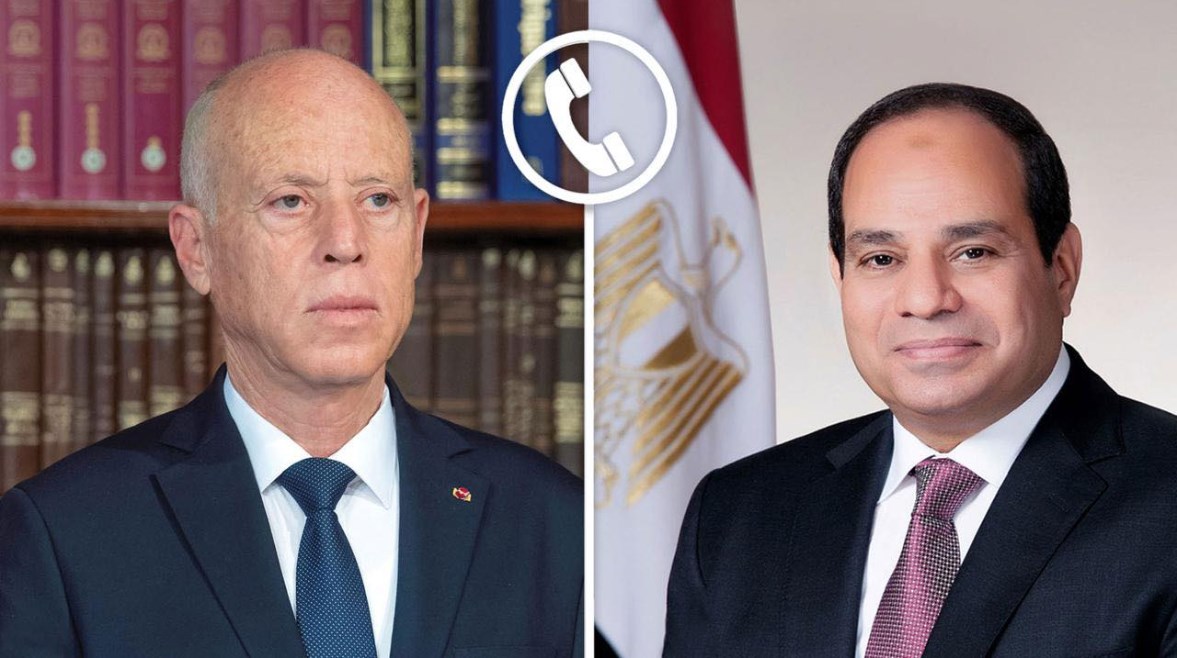 الرئيس عبد الفتاح السيسي، و الرئيس قيس سعيد، رئيس الجمهورية التونسية الرئيس عبد الفتاح السيسي، و الرئيس قيس سعيد، رئيس الجمهورية التونسية
