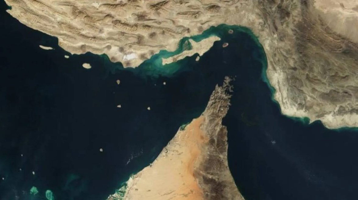 مضيق هرمز مضيق هرمز