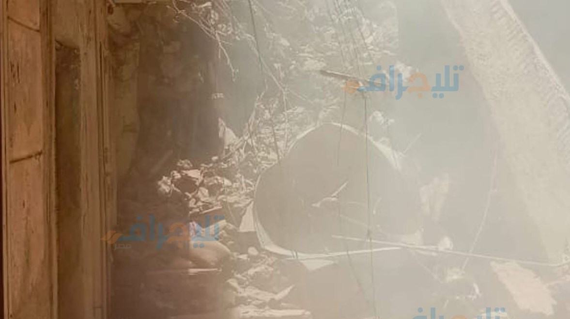 جانب من انهيار عقارات حدائق القبة جانب من انهيار عقارات حدائق القبة