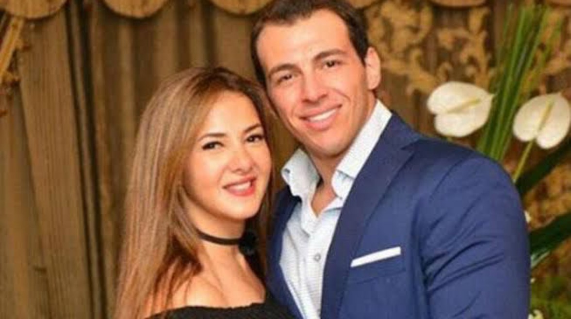 الإعلامي رامي رضوان والفنانة دنيا سمير غانم الإعلامي رامي رضوان والفنانة دنيا سمير غانم