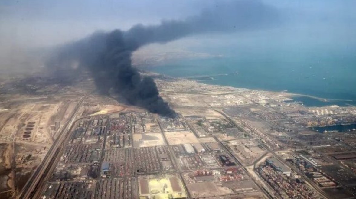 الهجوم الاسرائيلي على ميناء بندر عباس الهجوم الاسرائيلي على ميناء بندر عباس