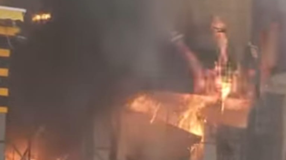 حريق محل ملابس بحلوان حريق محل ملابس بحلوان