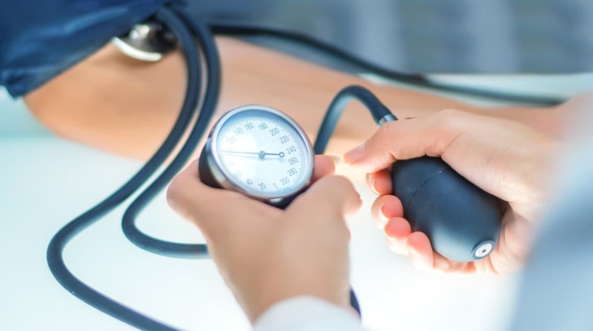علاقة ضغط الدم وإطلاق الريح علاقة ضغط الدم وإطلاق الريح