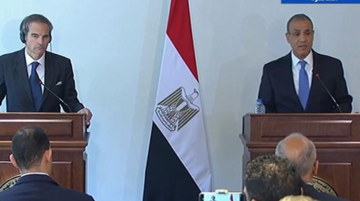 مؤتمر صحفي مشترك لوزير الخارجية المصري ، بدر الدين عبدالعاطي، مع المدير العام للوكالة الدولية للطاقة الذرية، رافائيل جروسي