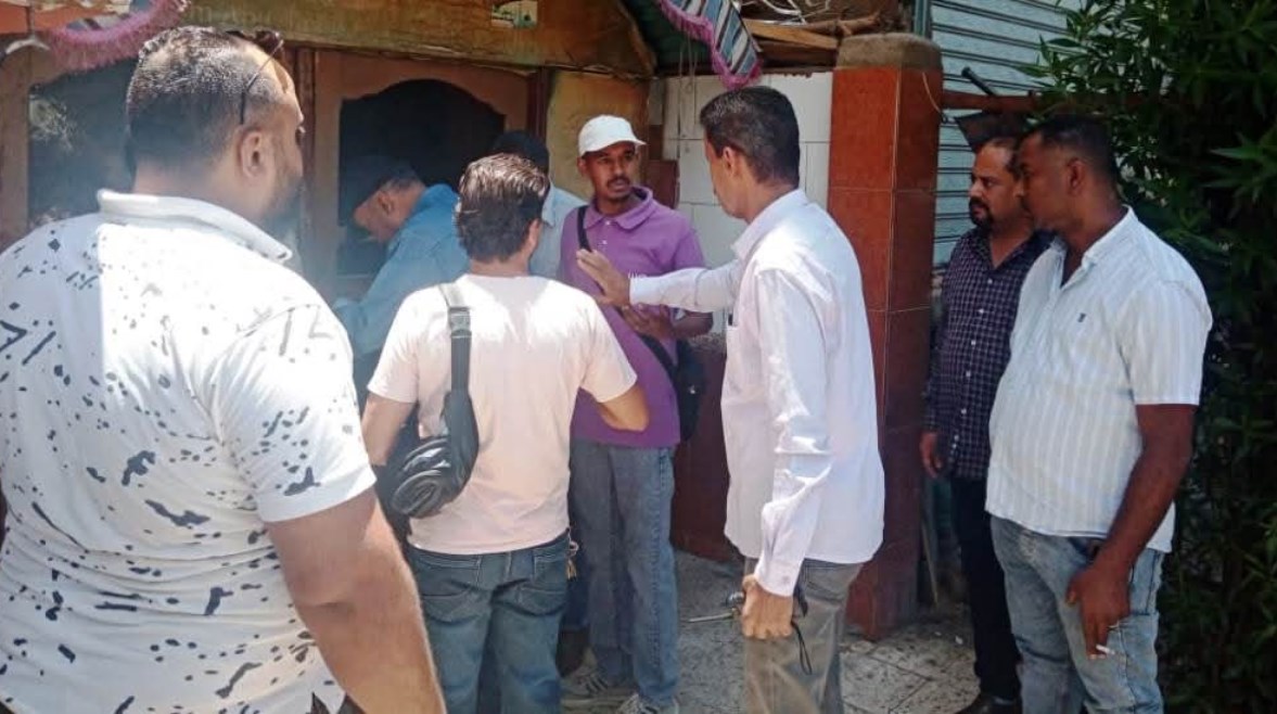 غلق وتشميع عدد من المقاهى والكافيهات باسوان غلق وتشميع عدد من المقاهى والكافيهات باسوان