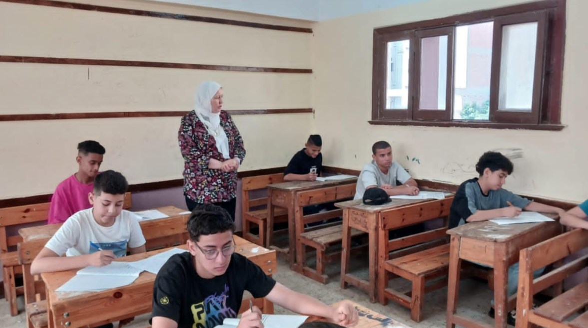 رسوب جماعي بمدرسة في الواسطى بنسبة 99.9%.. وطالبة واحدة فقط تنجح! رسوب جماعي بمدرسة في الواسطى بنسبة 99.9%.. وطالبة واحدة فقط تنجح!