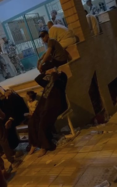 والدة الطالبة أسماء ضحية حادث الطريق الإقليمي