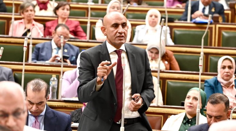  وزير التربية والتعليم