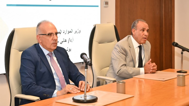هاني سويلم، وزير الموارد المائية والري، ووزير الخارجية والهجرة