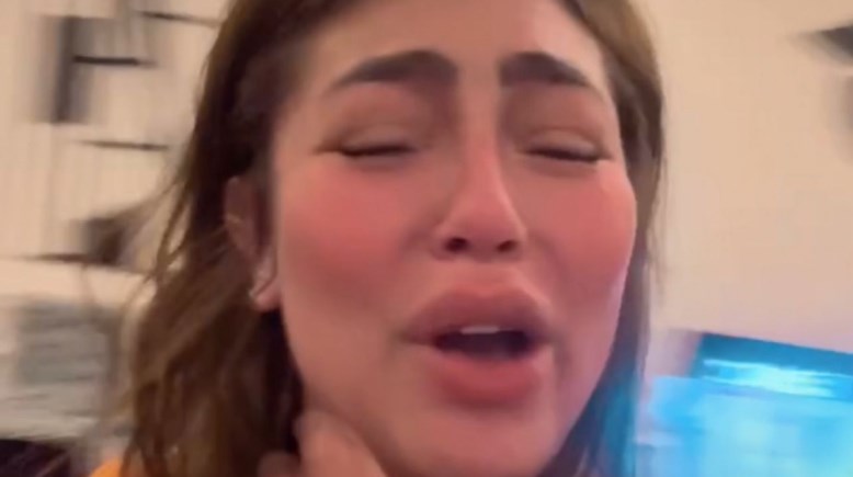 البلوجر هدير عبد الرازق أثناء القبض عليها  