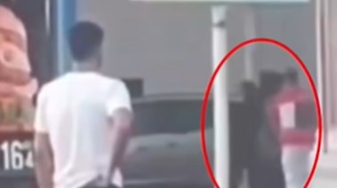 اعتداء شاب على فتاة