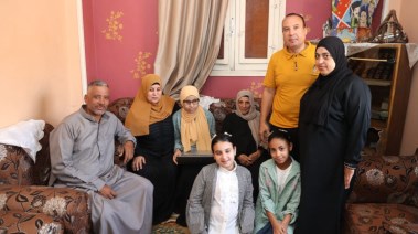  الطالبة هاجر حسام مصطفى علي حسان وأسرتها