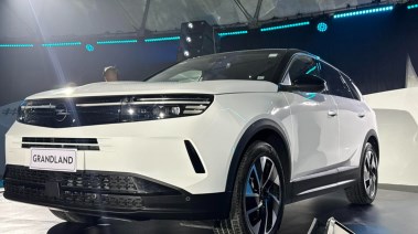 أوبل جراند لاند موديل 2026 