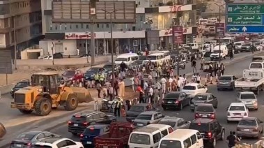  إصلاح الهبوط الأرضي بطريق الأوتوستراد