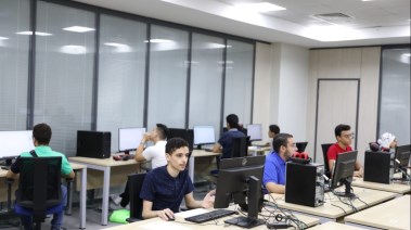 كليات تقبل من 75% علمي علوم 